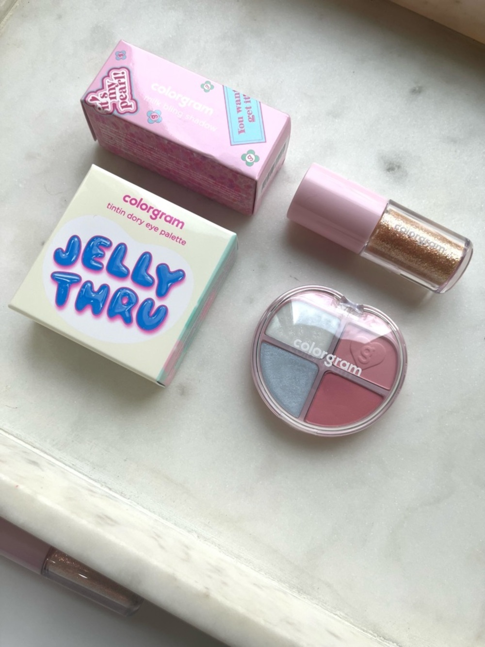 💜 SET OF 2, COLORGRAM Eyeshadow Palette & Liquid Glitter Eyeshadow - Picture 2 of 4